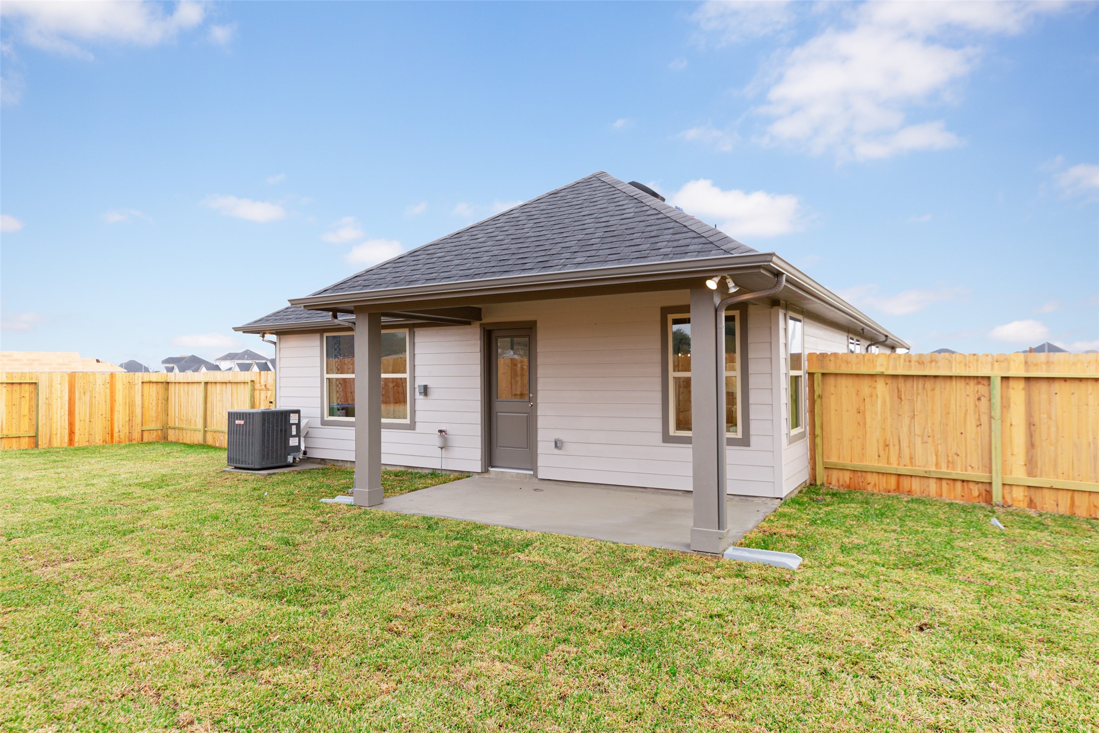 13023 Christopher David Drive , Crosby, TX, 77532 | 18513281 | Realty Texas LLC