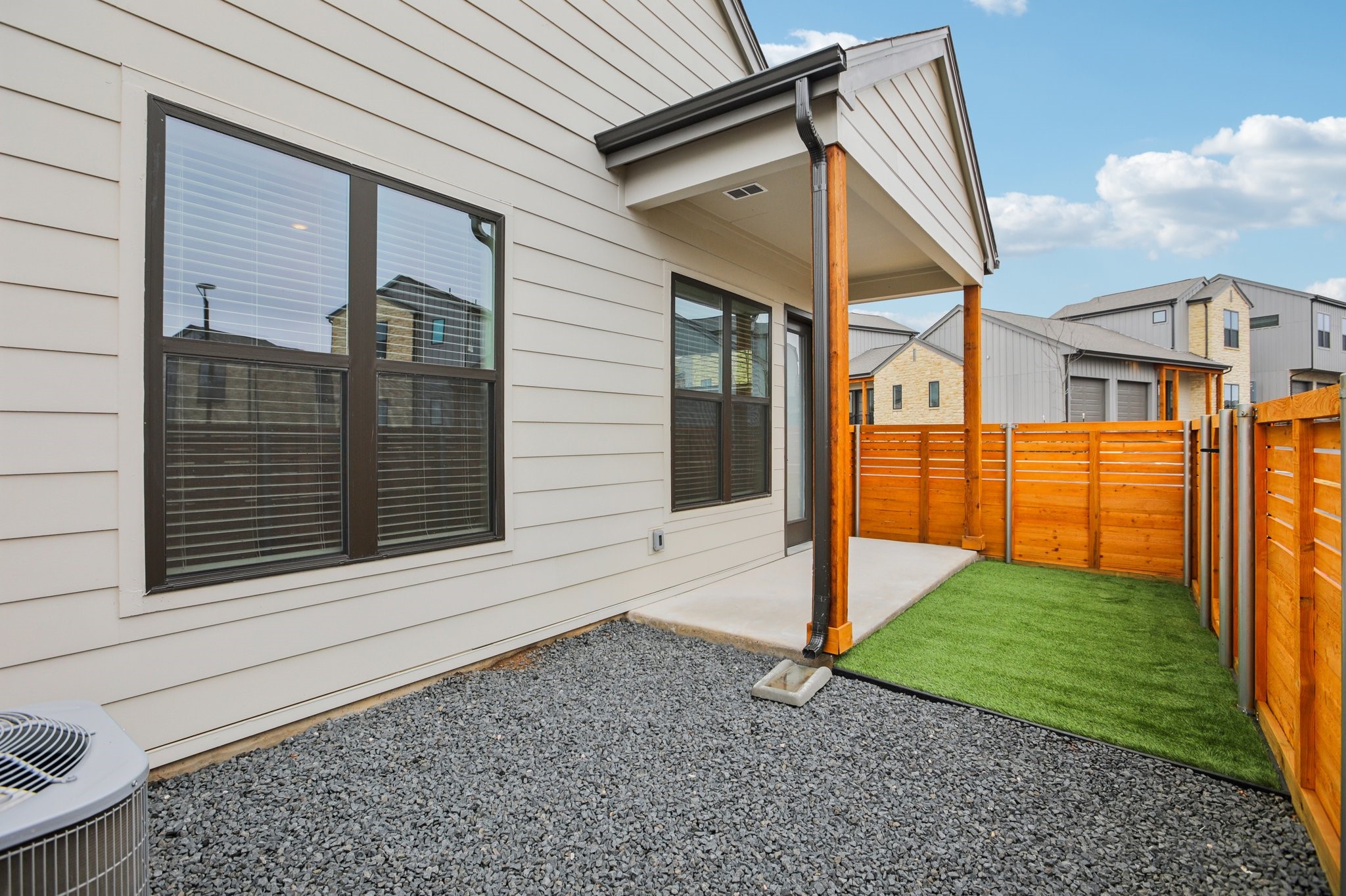 1601-702 Mustang Drive, Marble Falls, TX, 78654 | 35963513 | Realty Texas LLC