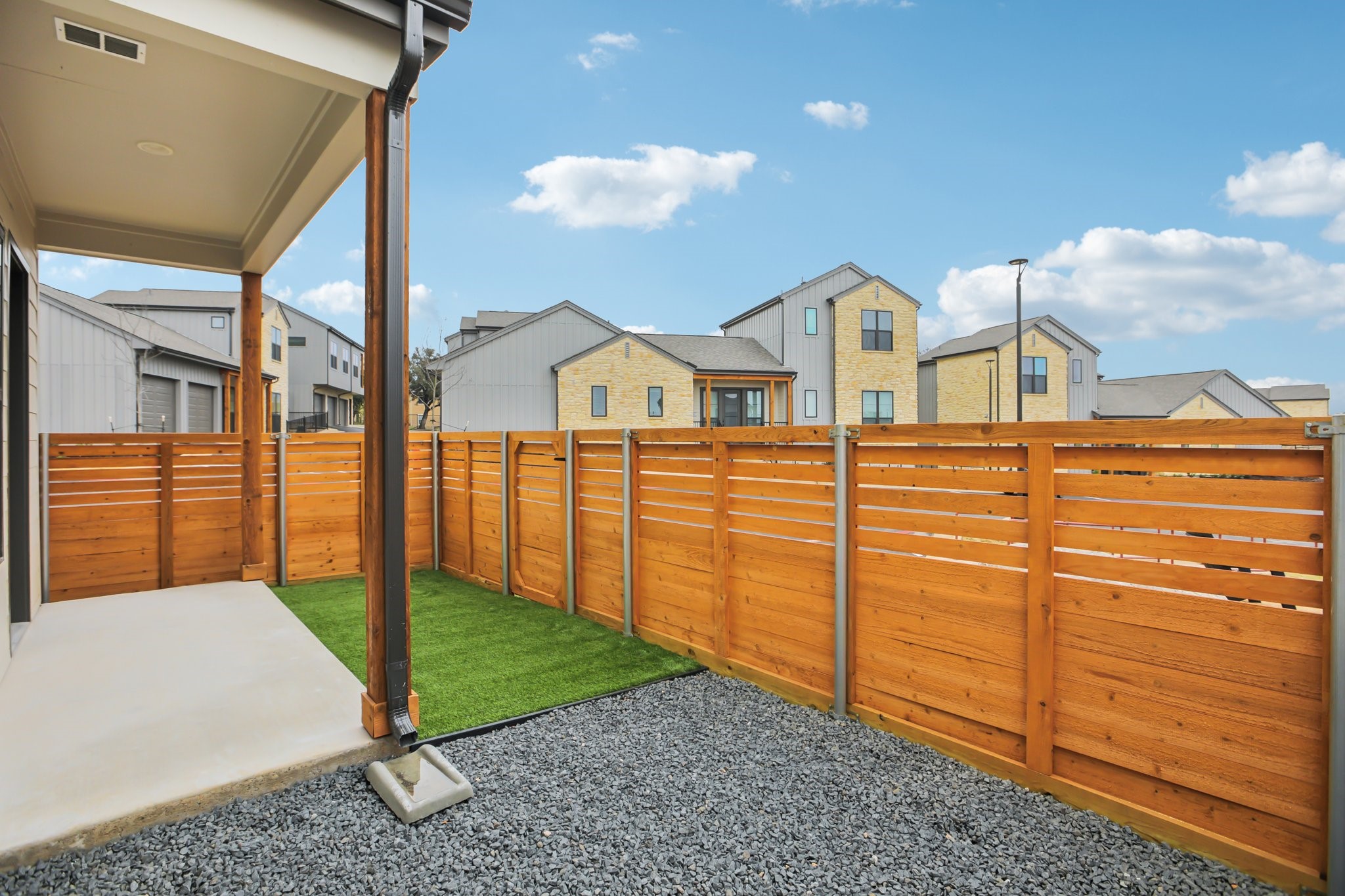 1601-702 Mustang Drive, Marble Falls, TX, 78654 | 35963513 | Realty Texas LLC