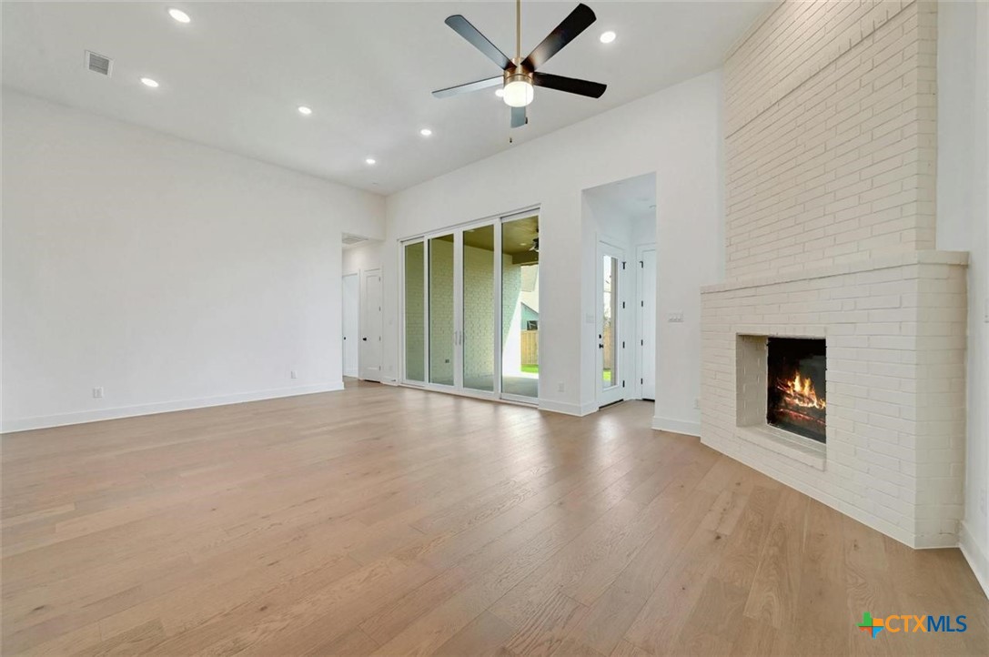 5760 Tug Point , New Braunfels, TX, 78130 | 543274 | Realty Texas LLC