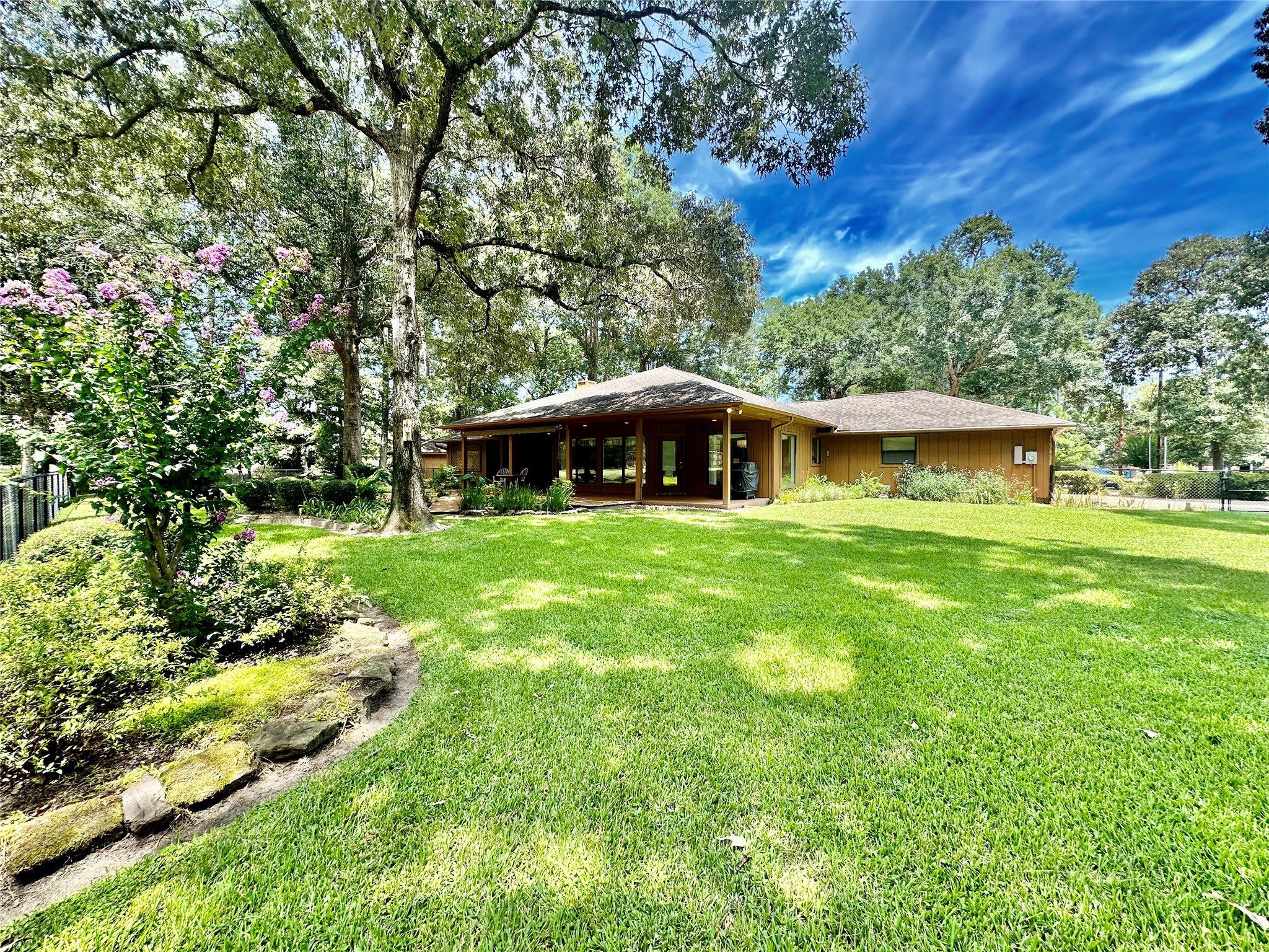 121 WHITE OAK , Village Mills, TX, 77663 | 75810700 | Realty Texas LLC