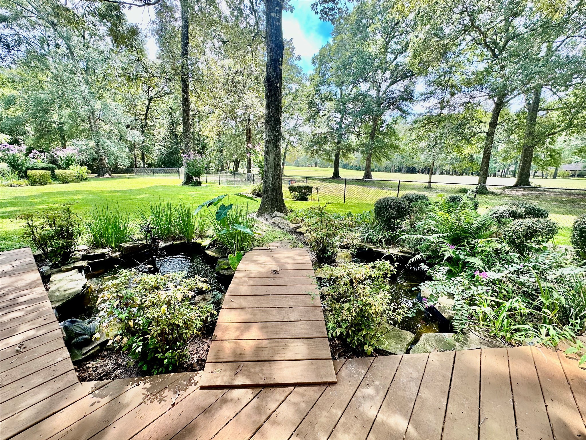 121 WHITE OAK , Village Mills, TX, 77663 | 75810700 | Realty Texas LLC