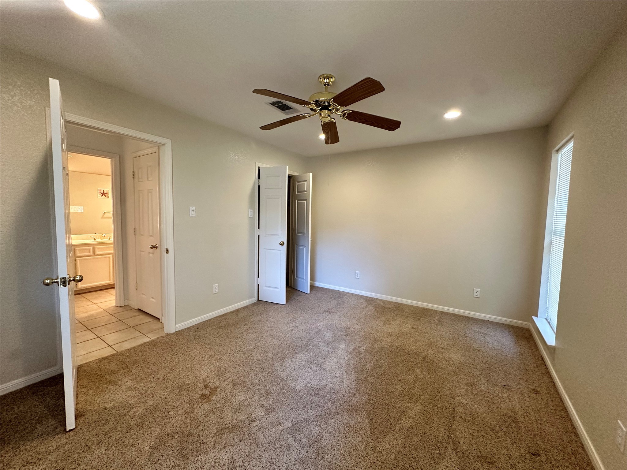 121 WHITE OAK , Village Mills, TX, 77663 | 75810700 | Realty Texas LLC