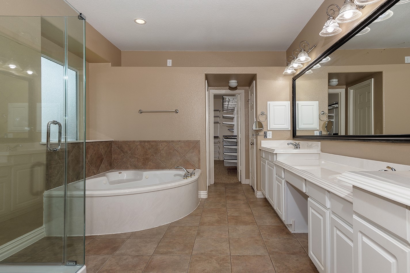 70 S Scribewood Circle , The Woodlands, TX, 77382 | 63172104 | Realty Texas LLC