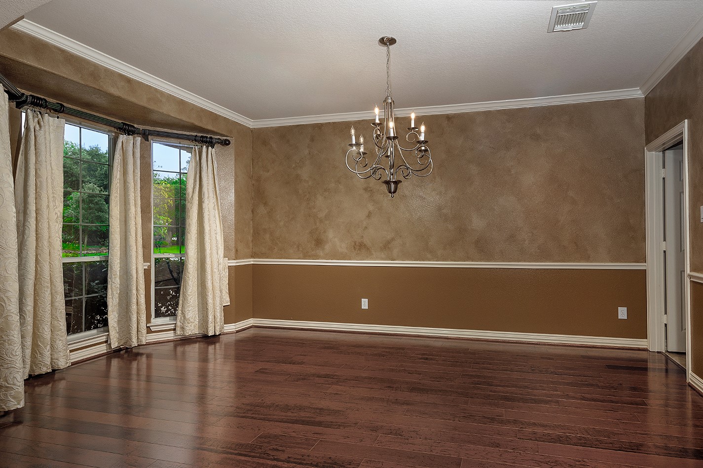 70 S Scribewood Circle , The Woodlands, TX, 77382 | 63172104 | Realty Texas LLC