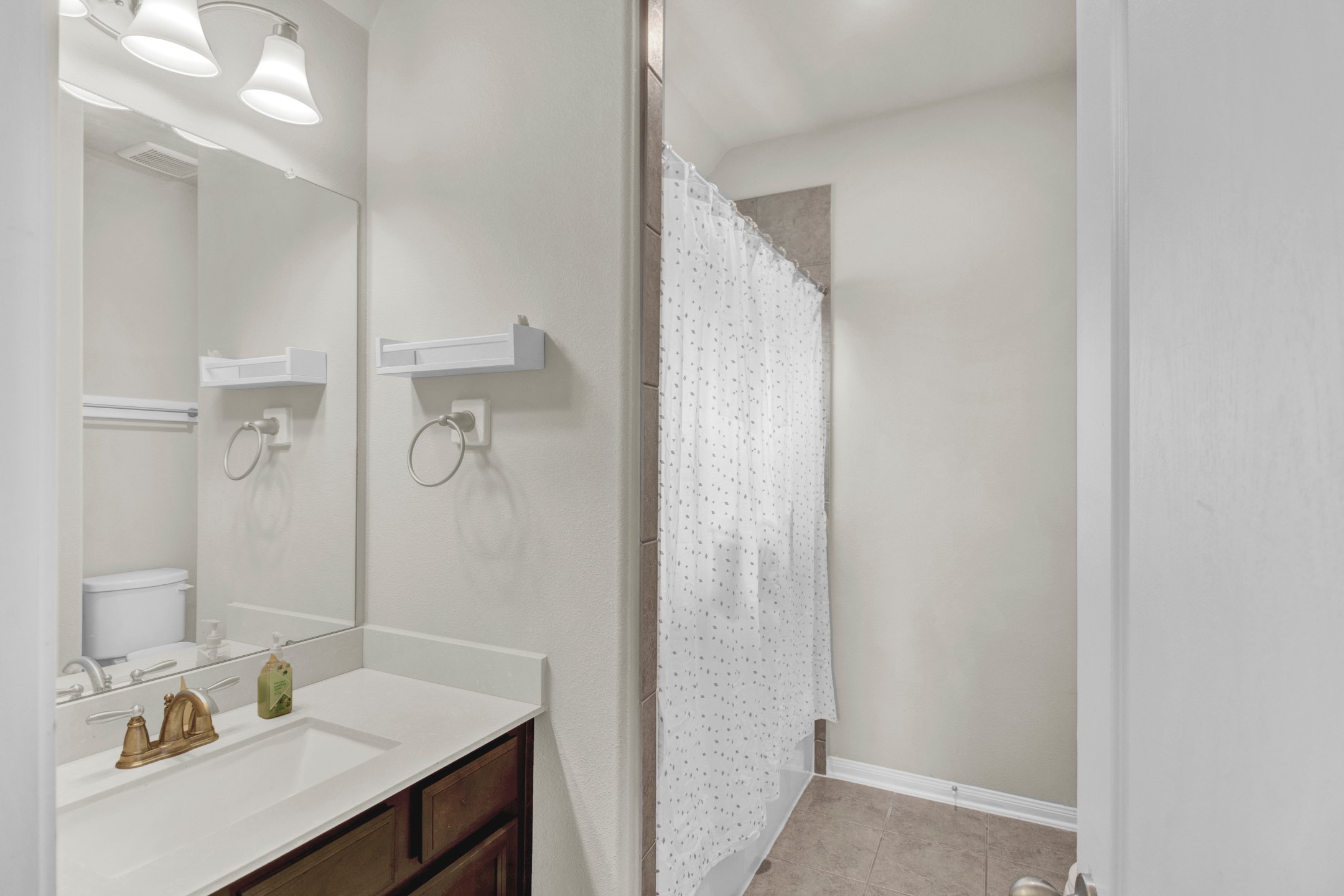 3614 Lister Drive , Iowa Colony, TX, 77583 | 66508696 | Realty Texas LLC