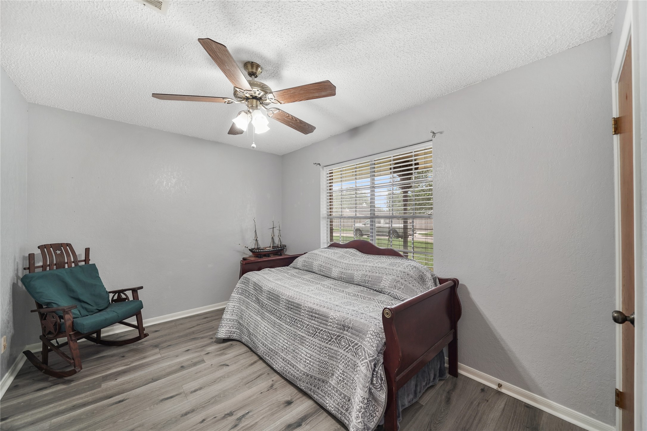 3520 Stevenwood Lane , Alvin, TX, 77511 | 49424355 | Realty Texas LLC