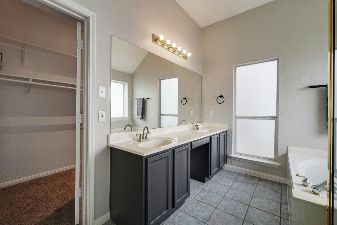 6863 Thistle Hill Way , Austin, TX, 78754 | 3624468 | Realty Texas LLC