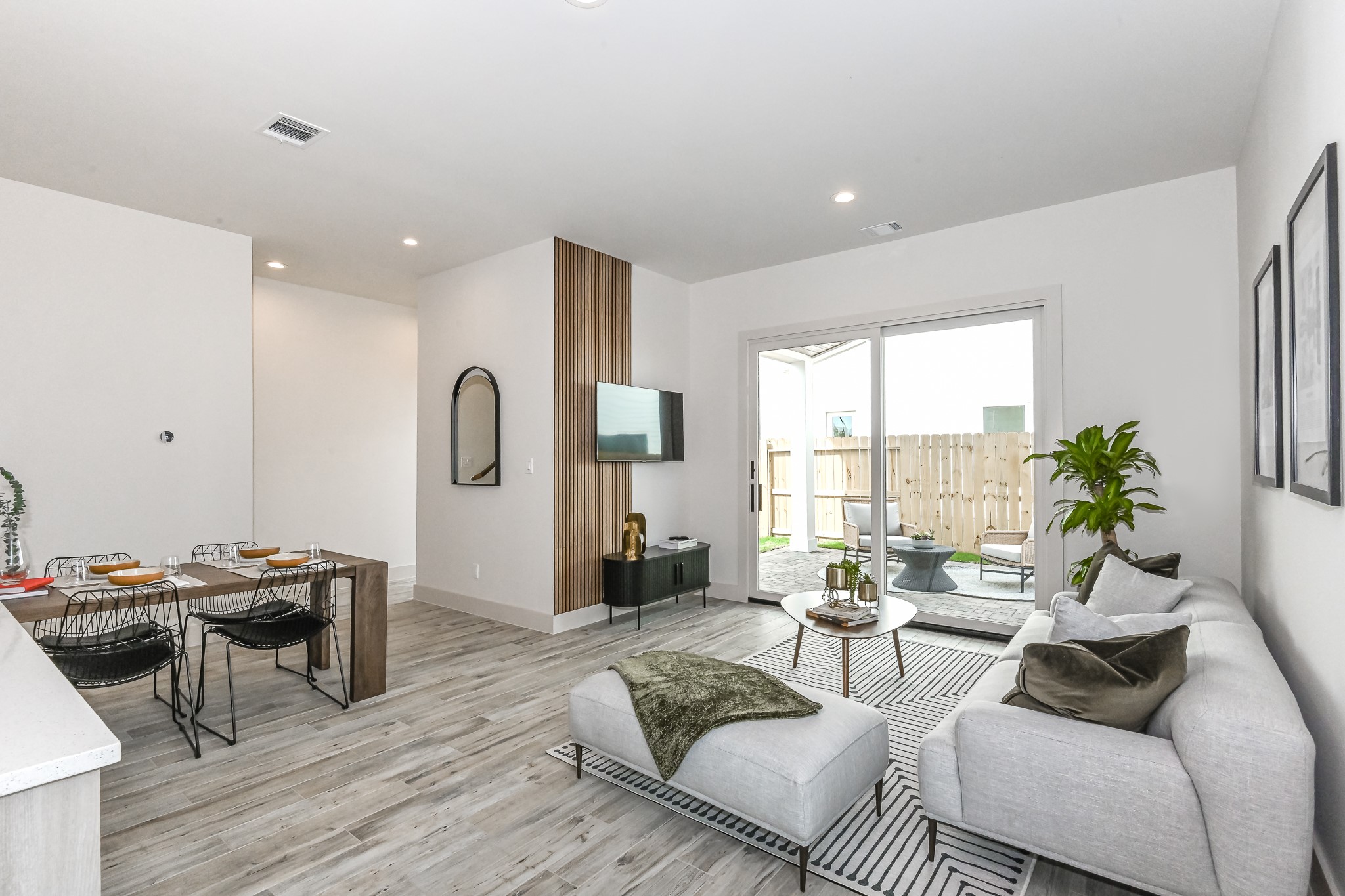 4006 Saint Peter Lane , Houston, TX, 77045 | 68779343 | Realty Texas LLC