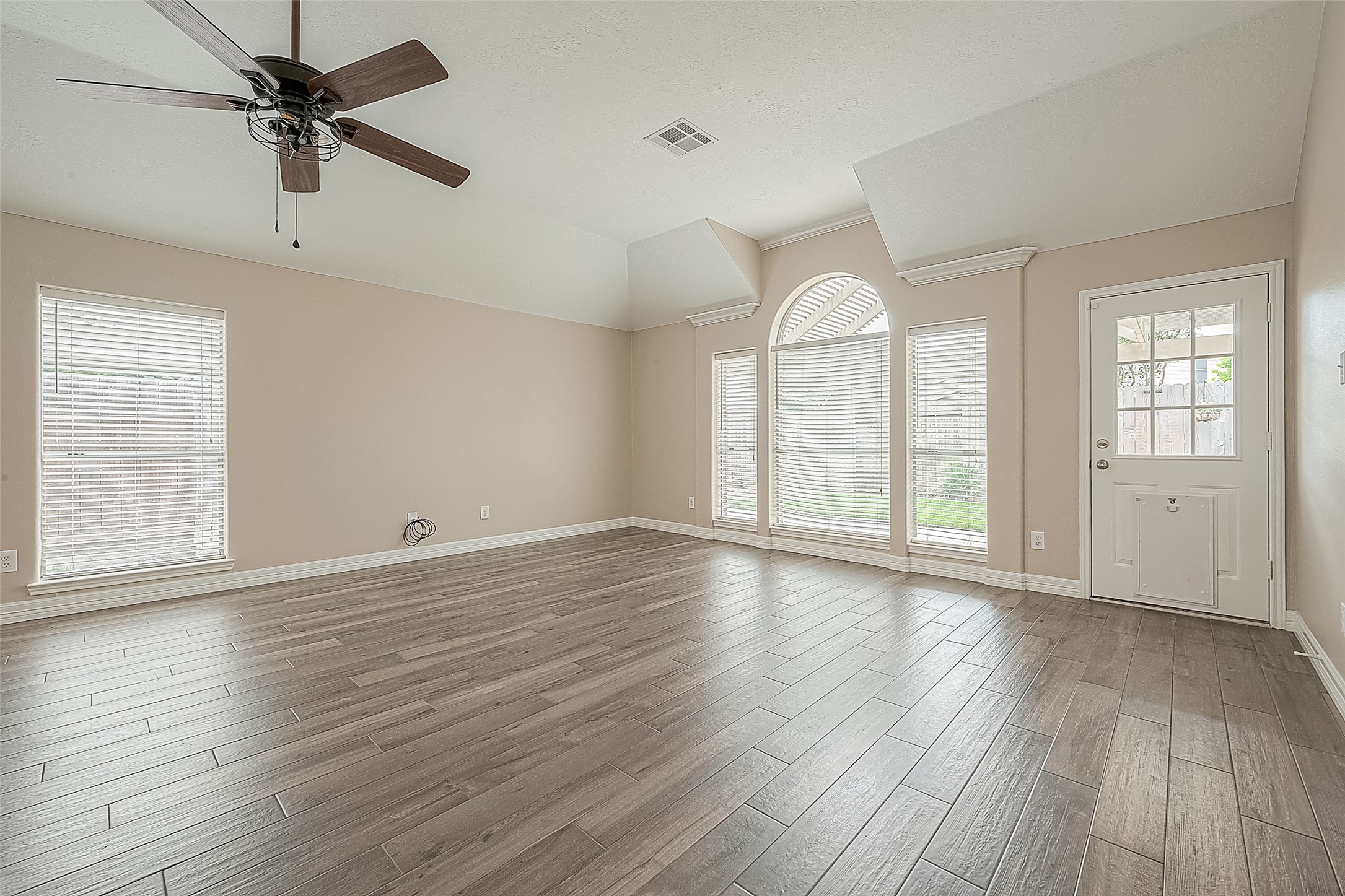 3805 Sunrise Drive , Pearland, TX, 77581 | 22984106 | Realty Texas LLC