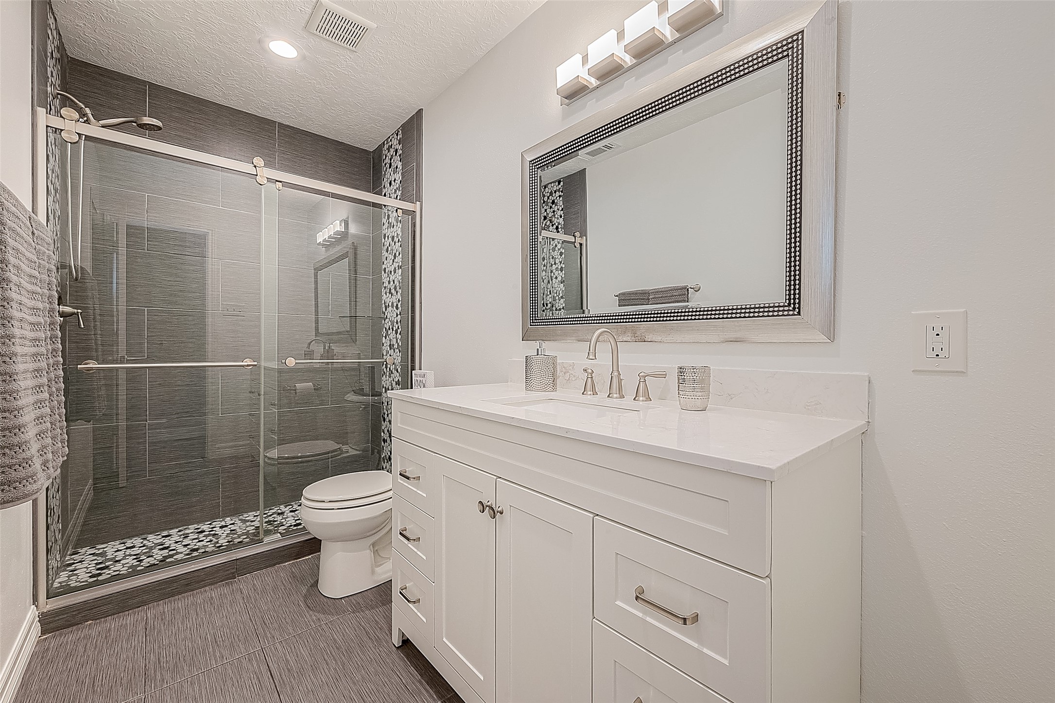 3805 Sunrise Drive , Pearland, TX, 77581 | 22984106 | Realty Texas LLC