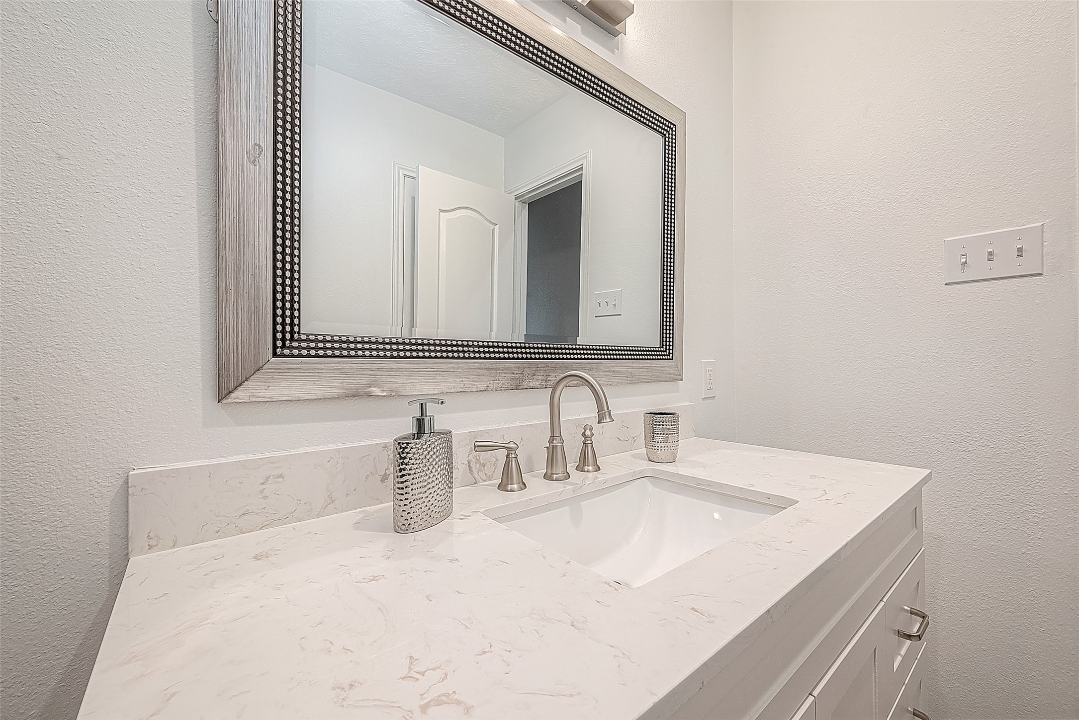 3805 Sunrise Drive , Pearland, TX, 77581 | 22984106 | Realty Texas LLC