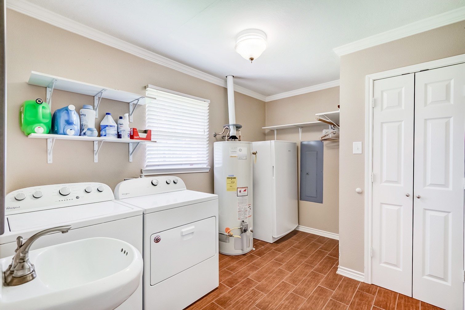 401 Bradford Street , Bridge City, TX, 77611 | 53944399 | Realty Texas LLC