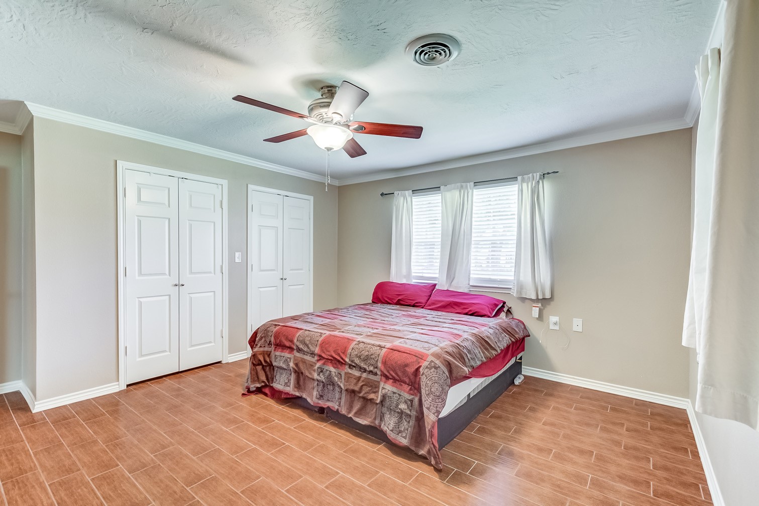 401 Bradford Street , Bridge City, TX, 77611 | 53944399 | Realty Texas LLC