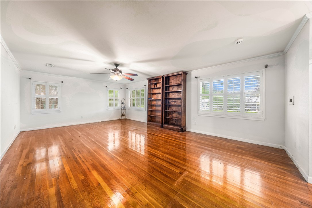 2300 Starr Drive , Waco, TX, 76710 | 222851 | Realty Texas LLC