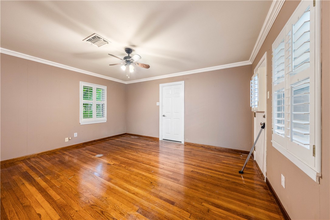 2300 Starr Drive , Waco, TX, 76710 | 222851 | Realty Texas LLC