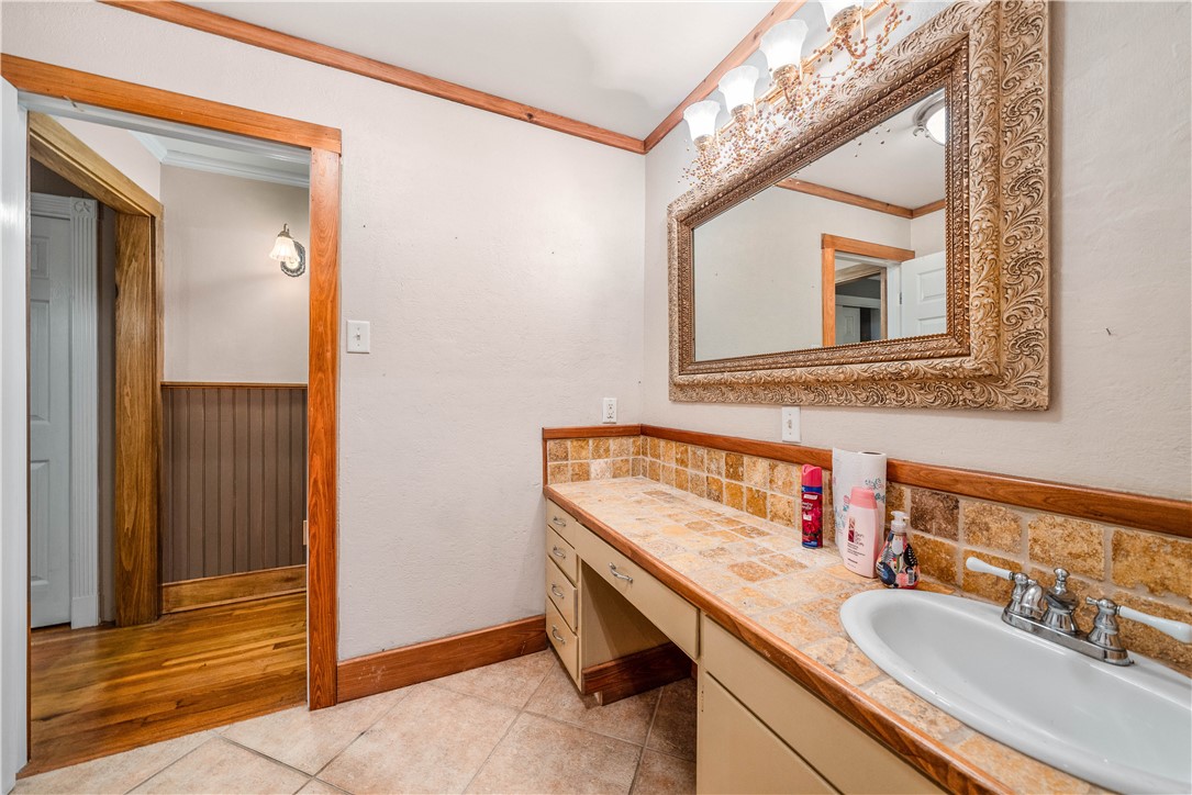 2300 Starr Drive , Waco, TX, 76710 | 222851 | Realty Texas LLC