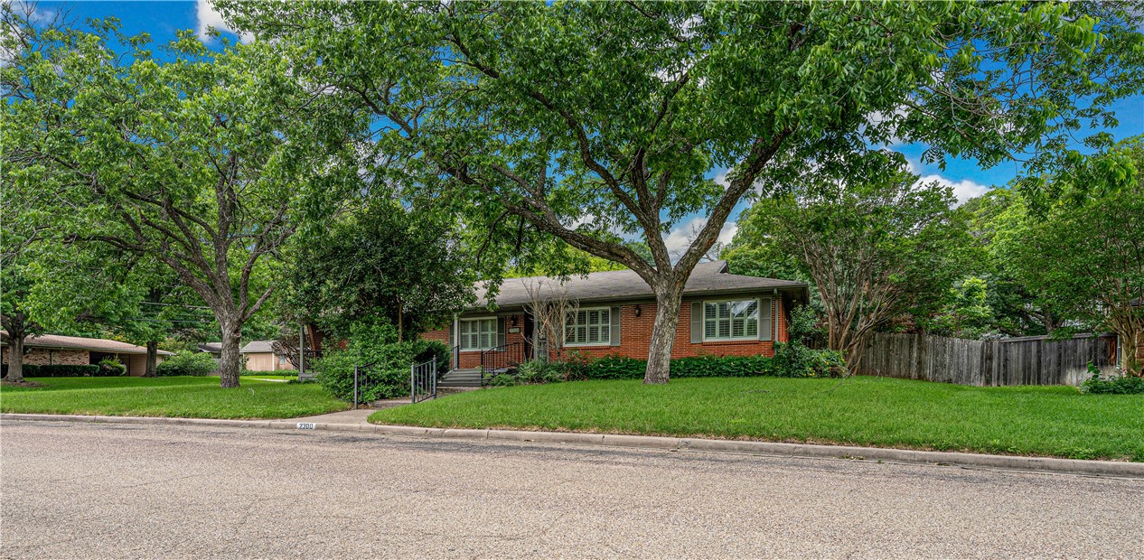 2300 Starr Drive , Waco, TX, 76710 | 222851 | Realty Texas LLC