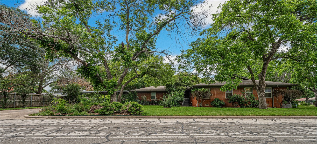 2300 Starr Drive , Waco, TX, 76710 | 222851 | Realty Texas LLC