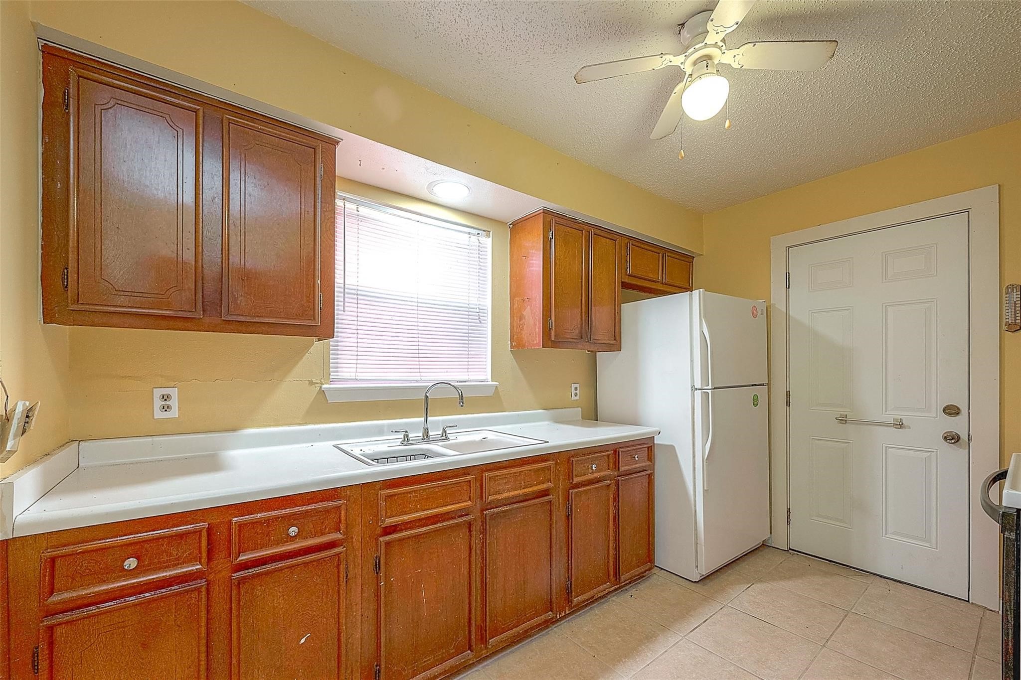 83 W Lake N , Trinity, TX, 75862 | 67430469 | Realty Texas LLC