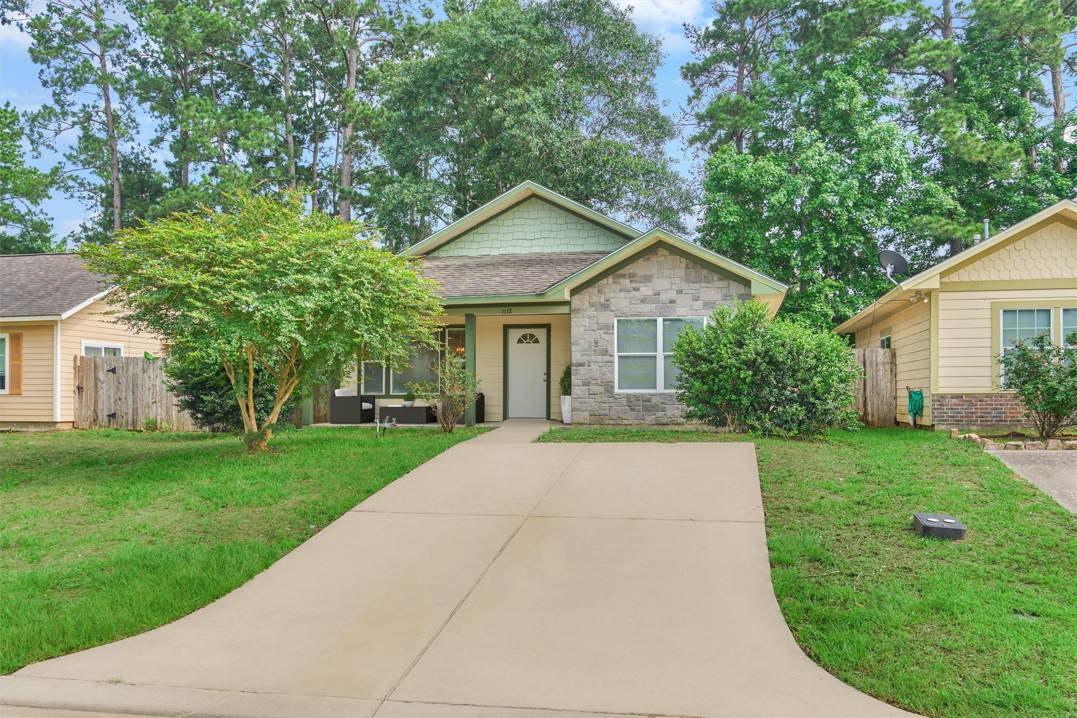 1112 Cedar Creek Drive , Conroe, TX, 77301 | 27935679 | Realty Texas LLC