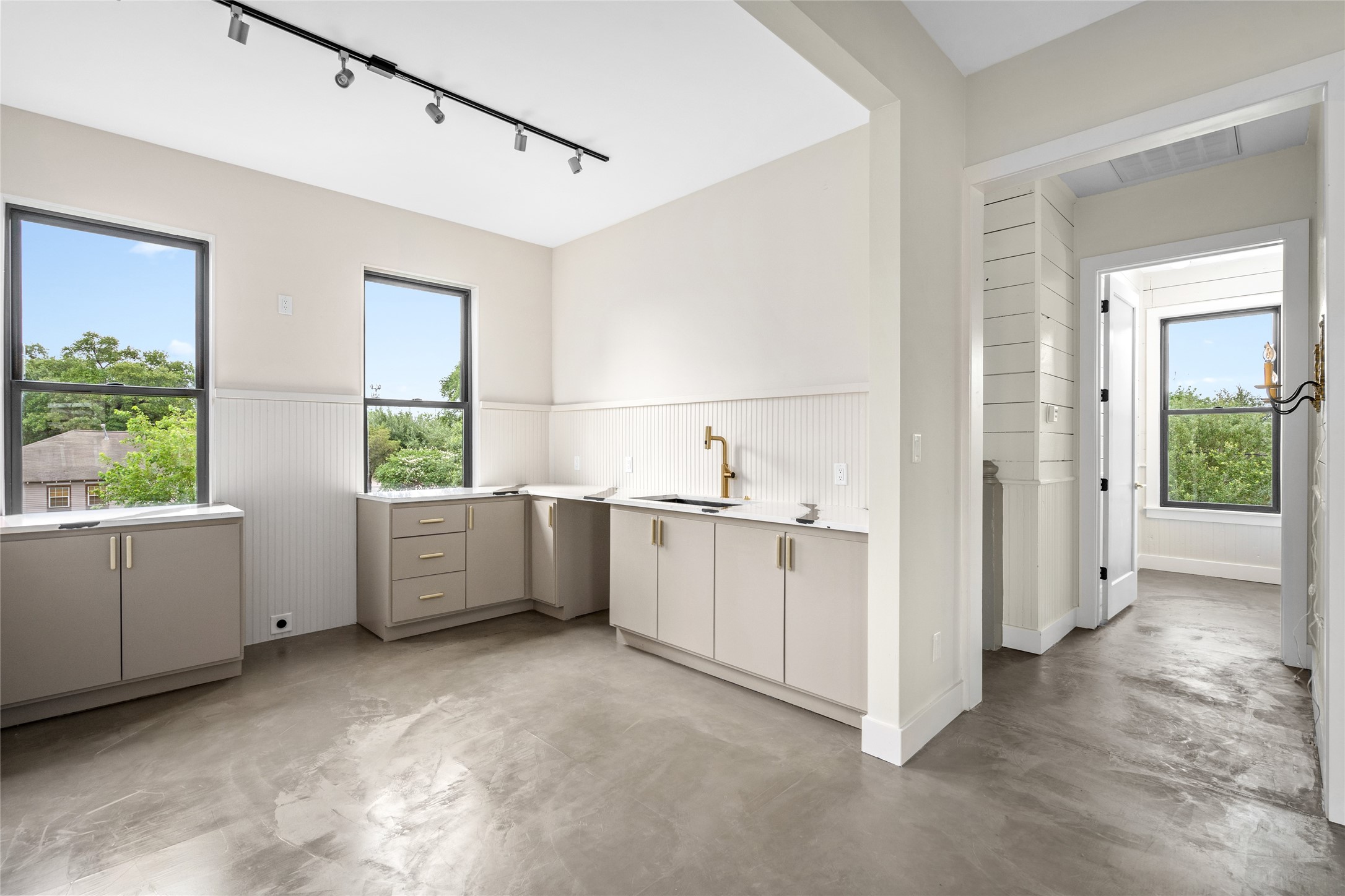 320 York Street , Houston, TX, 77003 | 94393488 | Realty Texas LLC