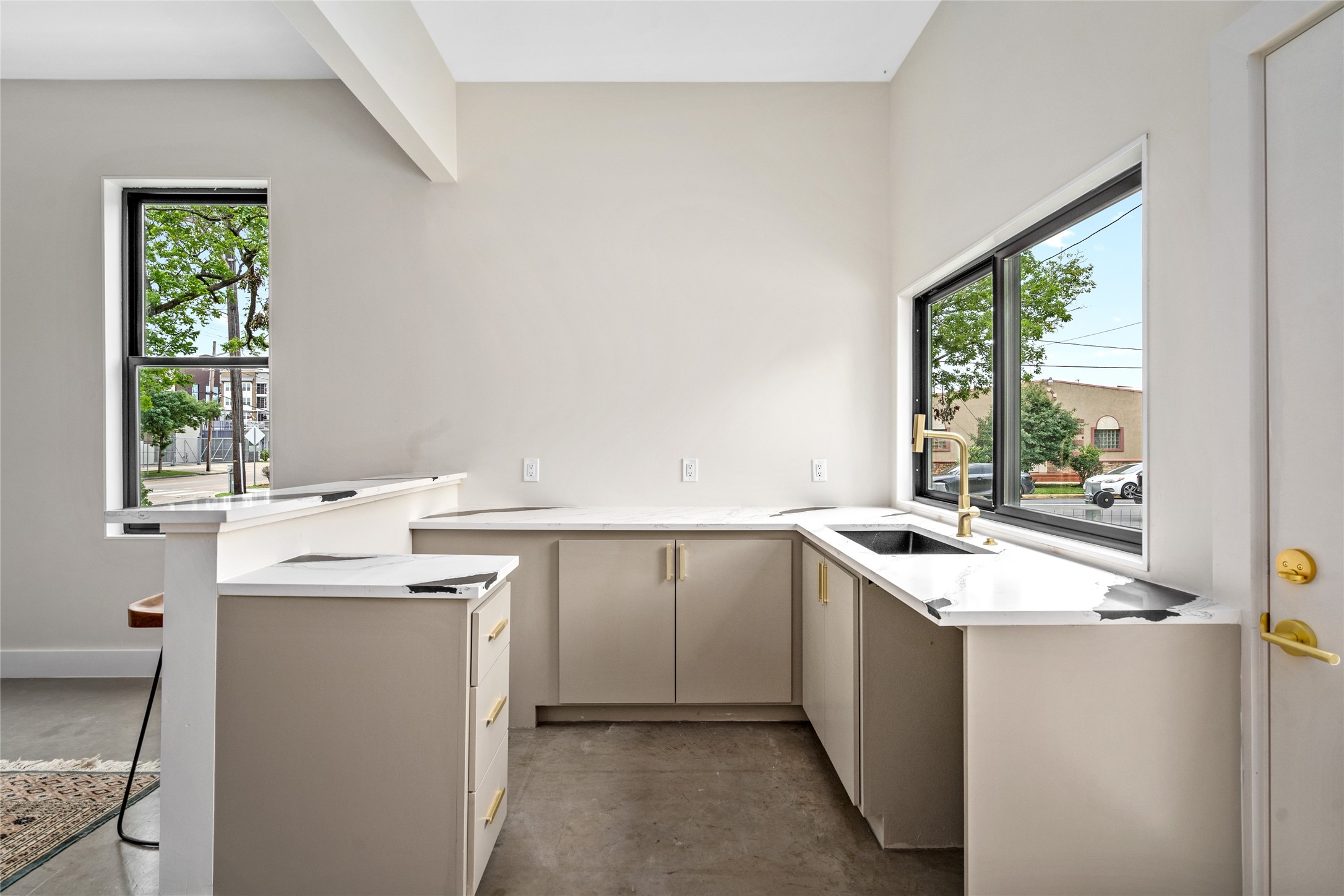 320 York Street , Houston, TX, 77003 | 94393488 | Realty Texas LLC