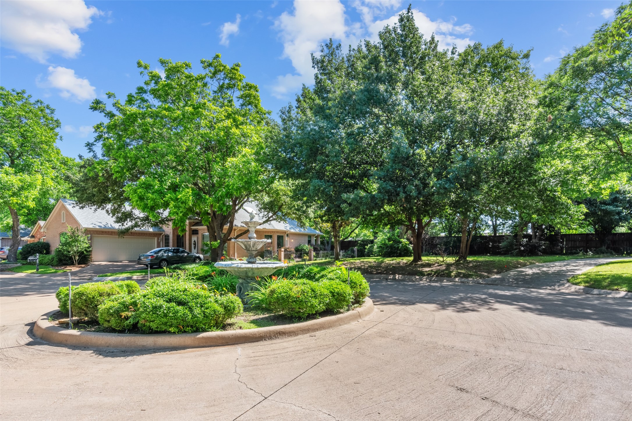 1003 Village Green Court , Arlington, TX, 76012 | 20613232 | Realty Texas LLC