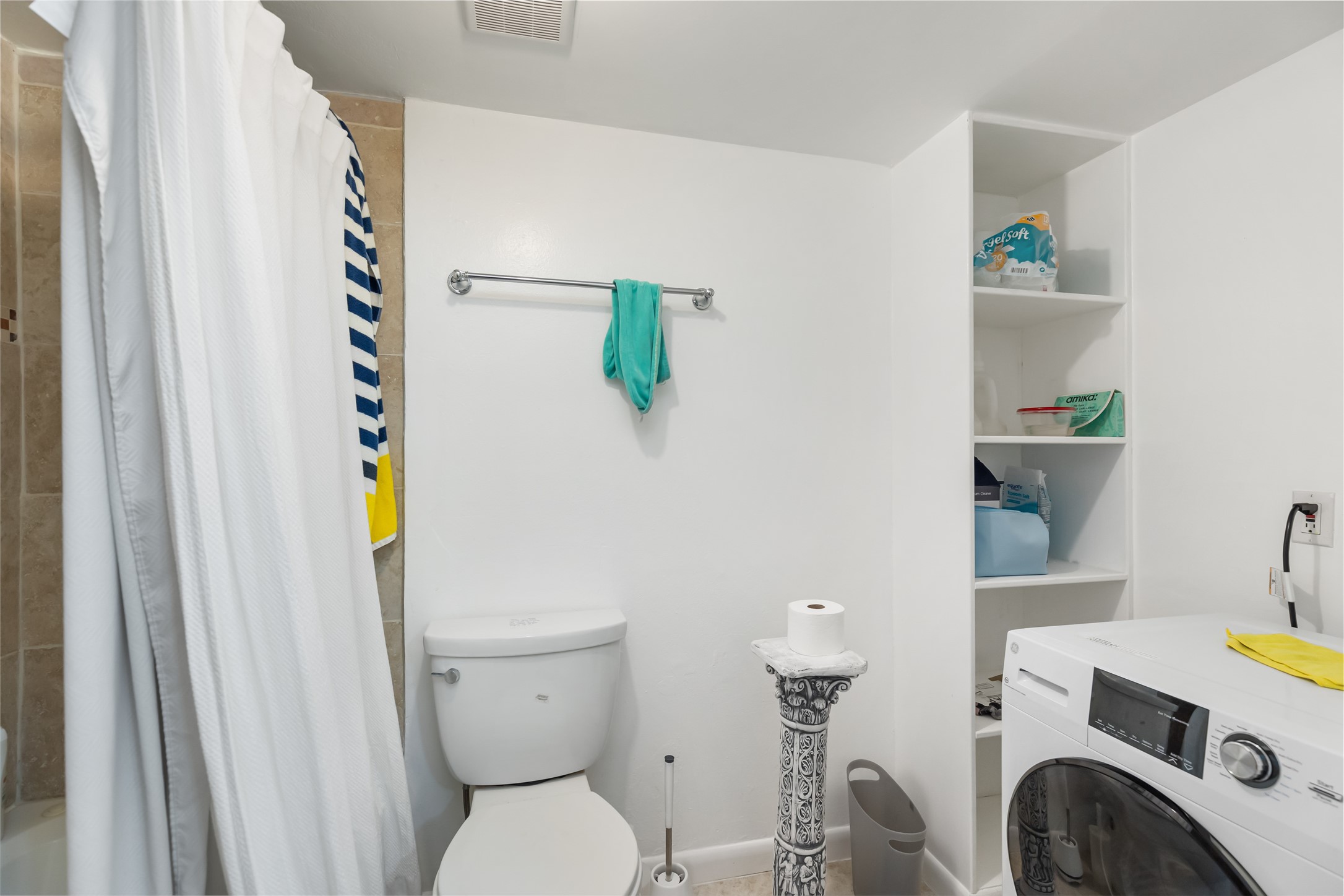 2824 Briarhurst Drive 14 , Houston, TX, 77057 | 52754773 | Realty Texas LLC