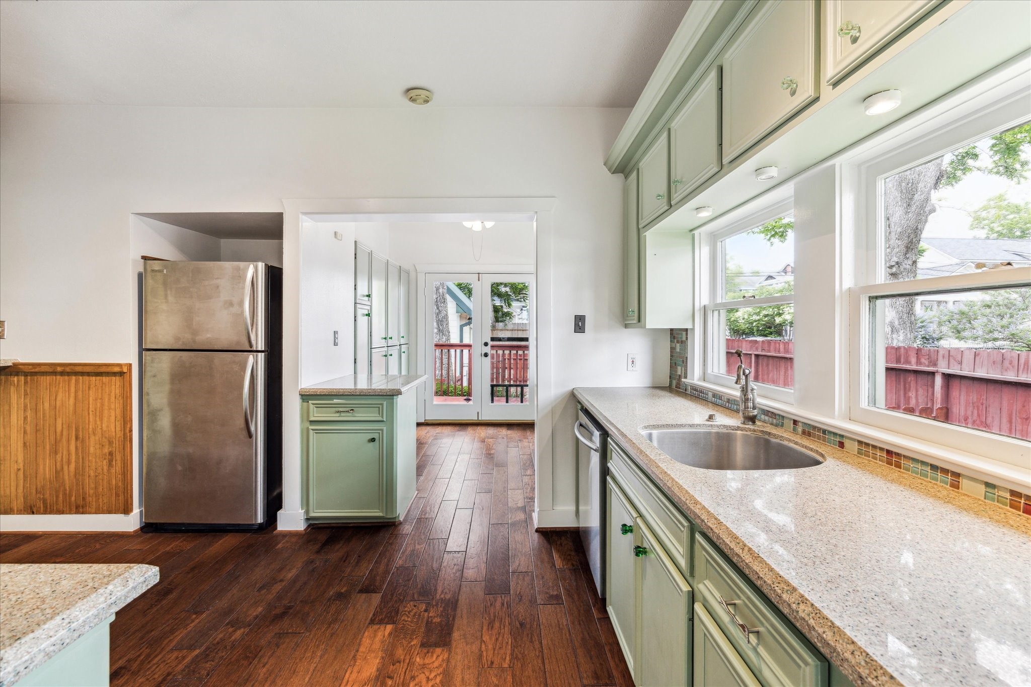 1445 Ashland Street , Houston, TX, 77008 | 42016727 | Realty Texas LLC