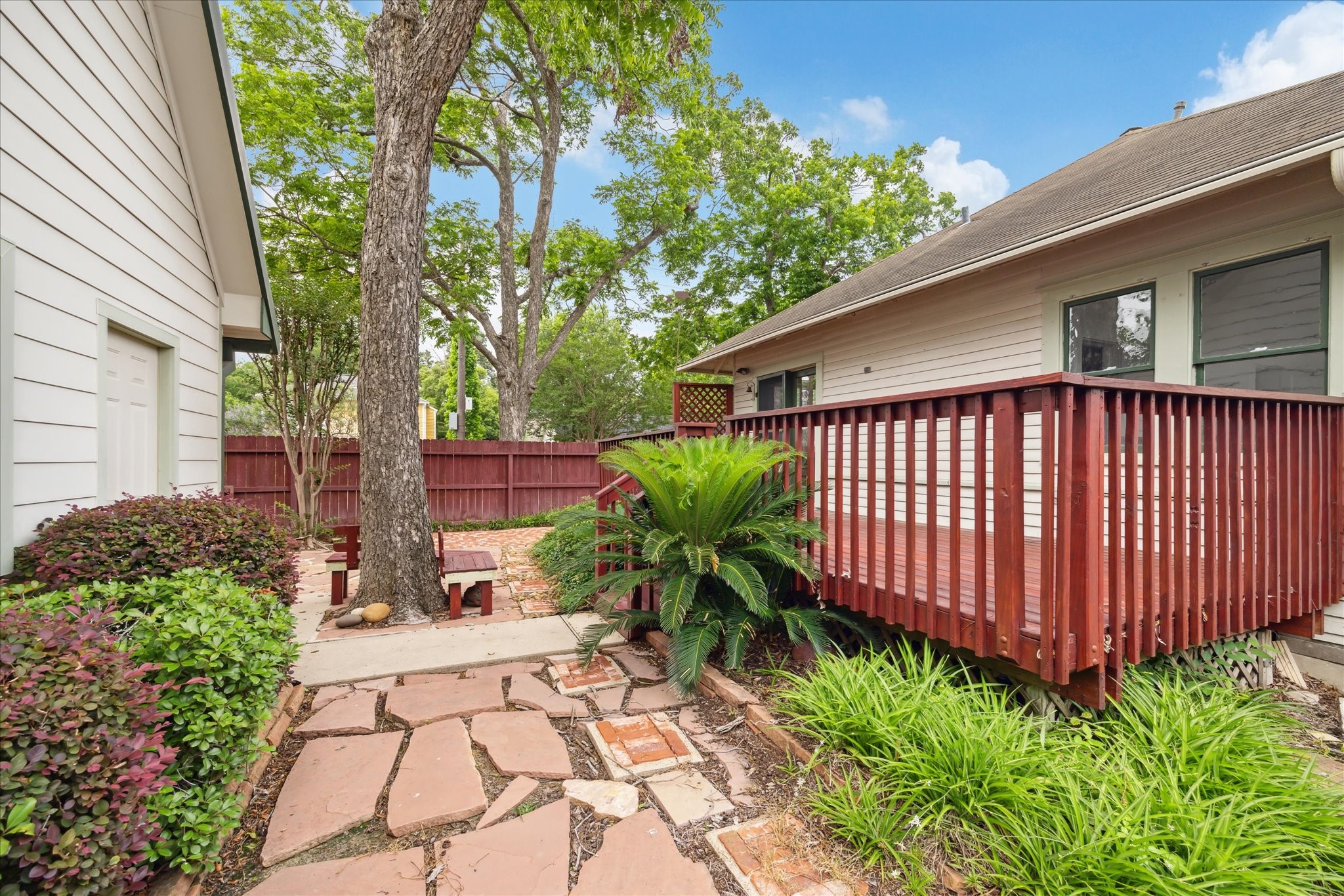 1445 Ashland Street , Houston, TX, 77008 | 42016727 | Realty Texas LLC