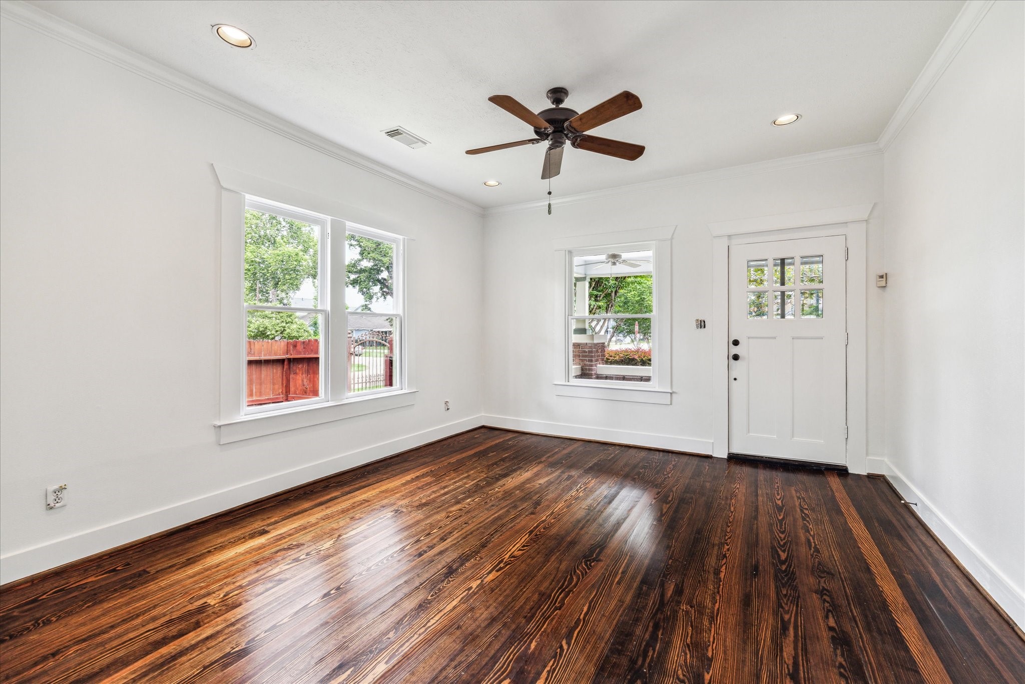 1445 Ashland Street , Houston, TX, 77008 | 42016727 | Realty Texas LLC