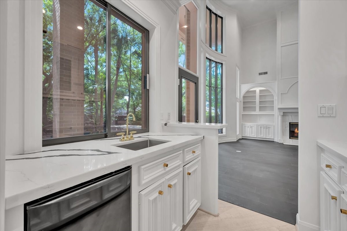 14302 Golf View Trail , Houston, TX, 77059 | 63216331 | Realty Texas LLC