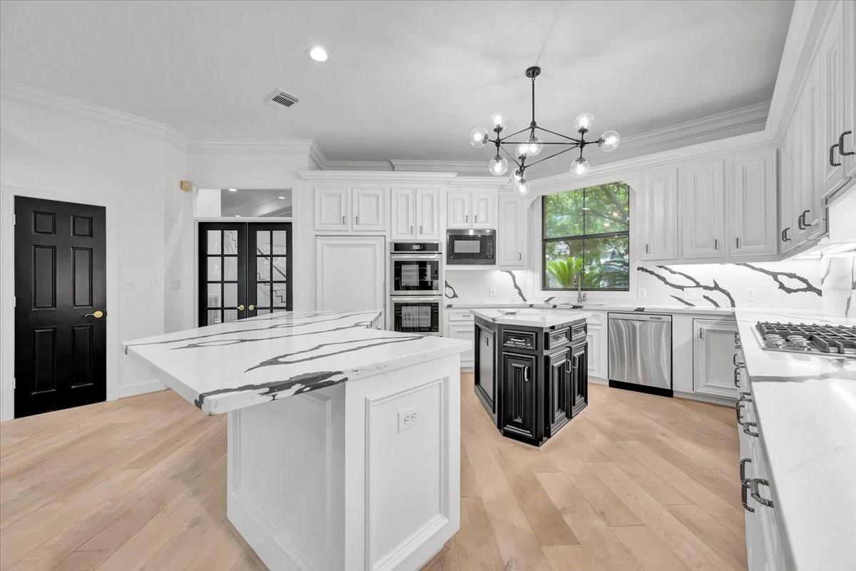 14302 Golf View Trail , Houston, TX, 77059 | 63216331 | Realty Texas LLC