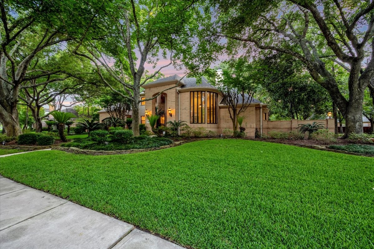 14302 Golf View Trail , Houston, TX, 77059 | 63216331 | Realty Texas LLC