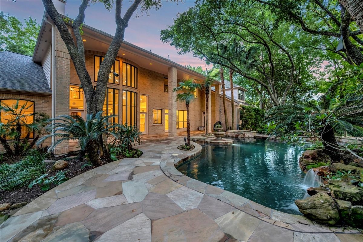 14302 Golf View Trail , Houston, TX, 77059 | 63216331 | Realty Texas LLC