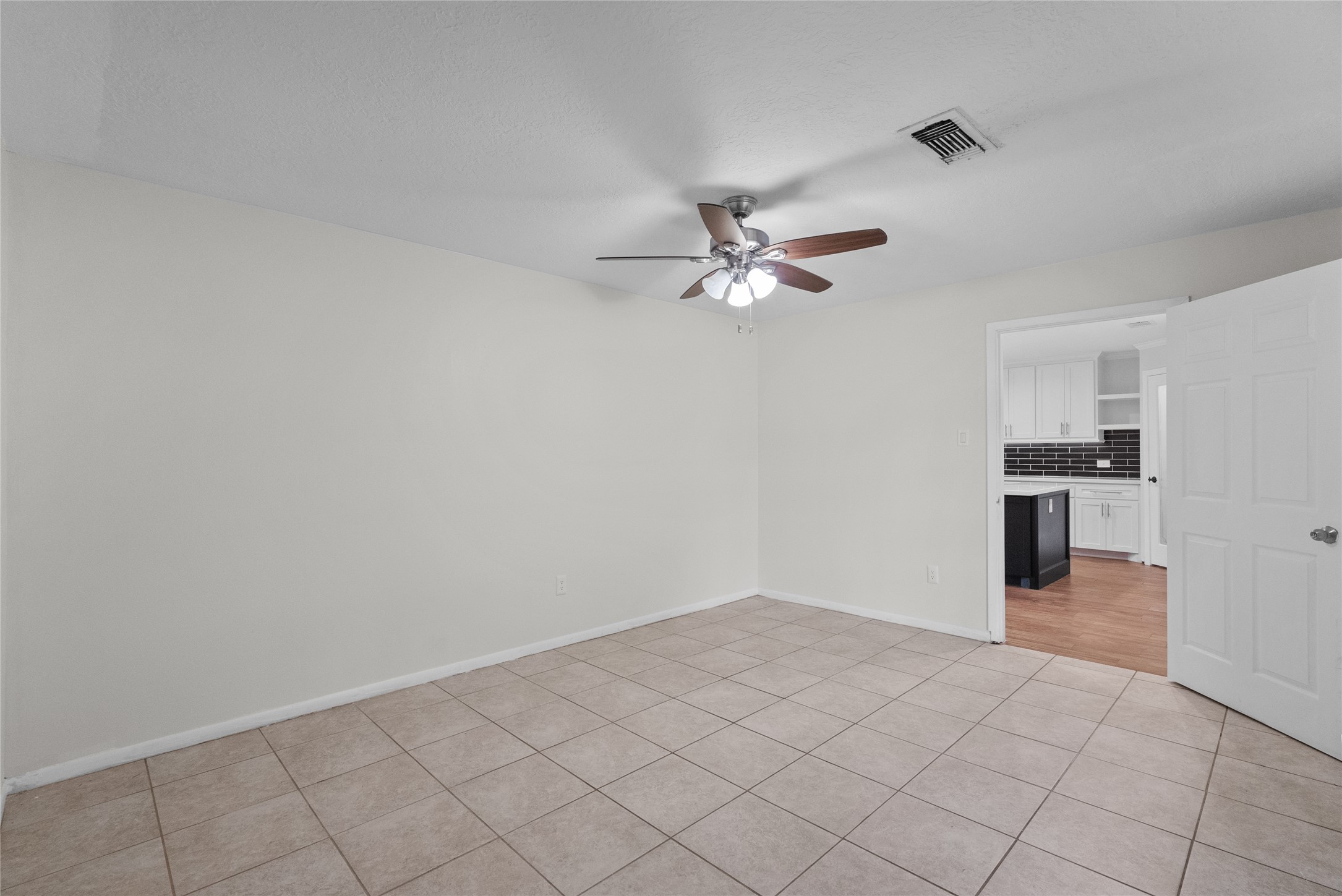 2511 Burke Road , Pasadena, TX, 77502 | 67685969 | Realty Texas LLC