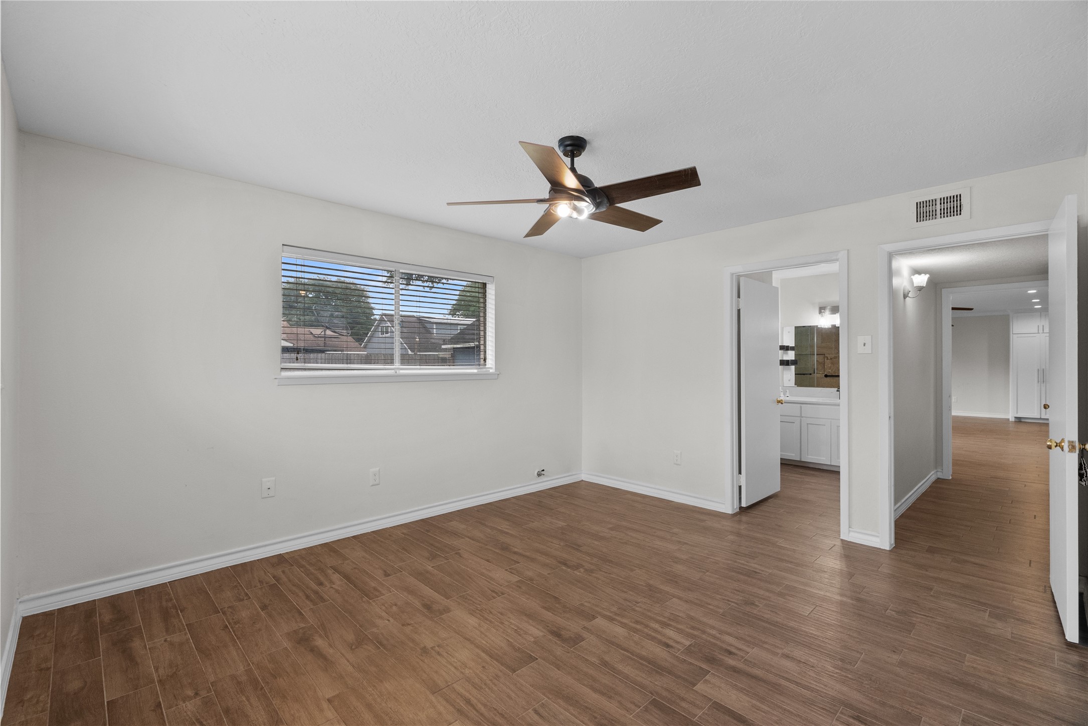 2511 Burke Road , Pasadena, TX, 77502 | 67685969 | Realty Texas LLC