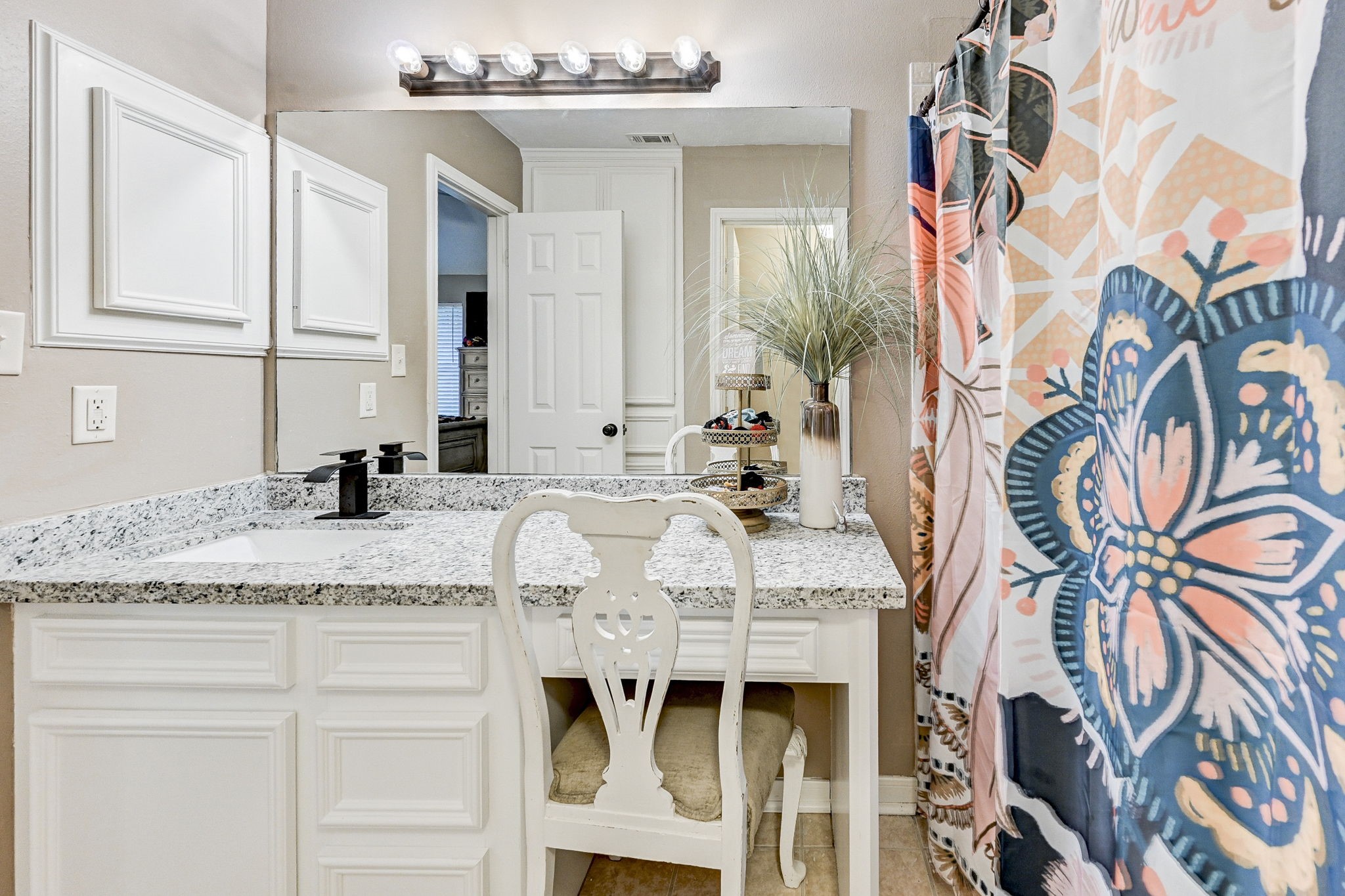 5285 E Park Lane , Montgomery, TX, 77316 | 36713845 | Realty Texas LLC