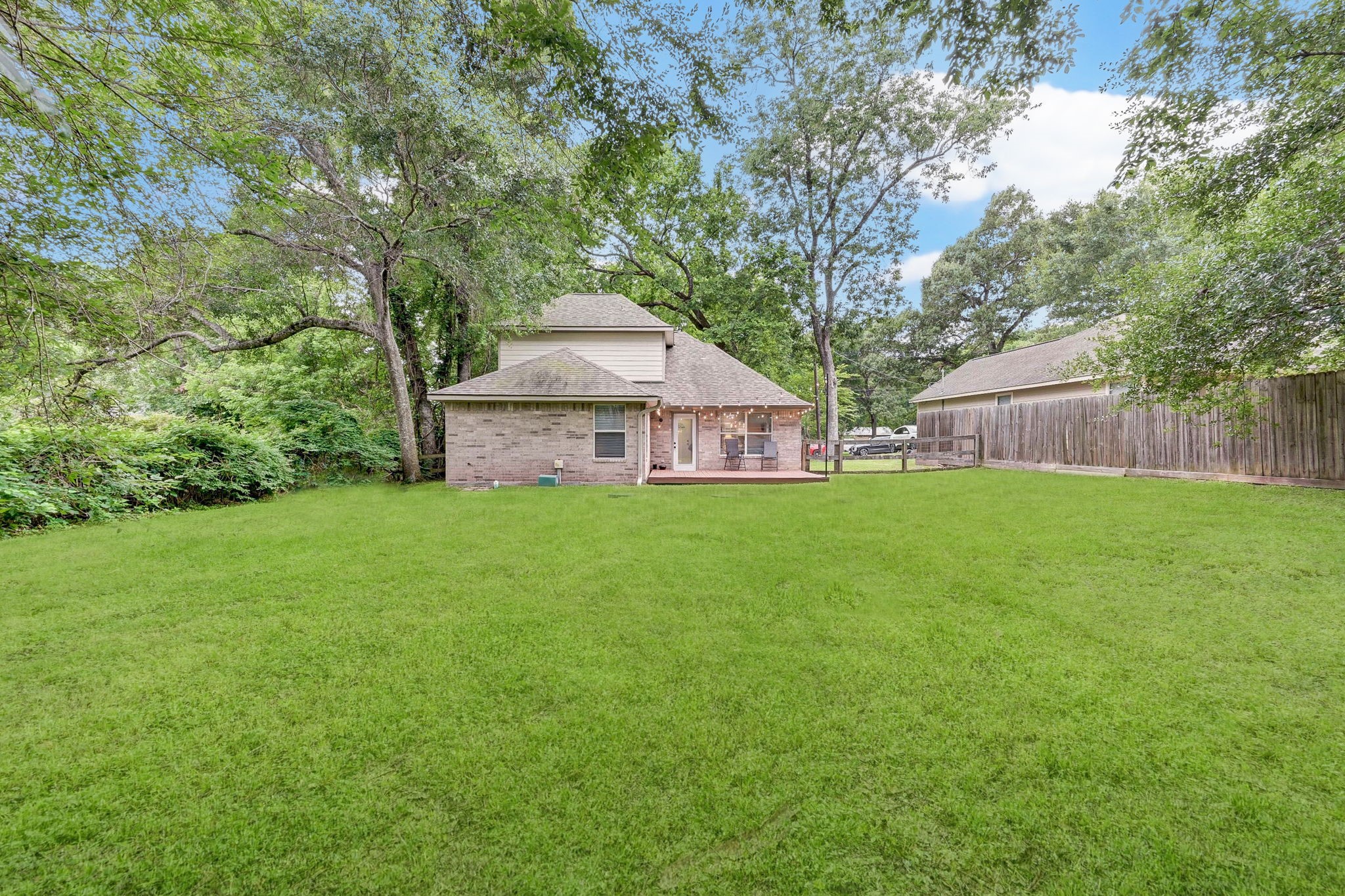 5285 E Park Lane , Montgomery, TX, 77316 | 36713845 | Realty Texas LLC