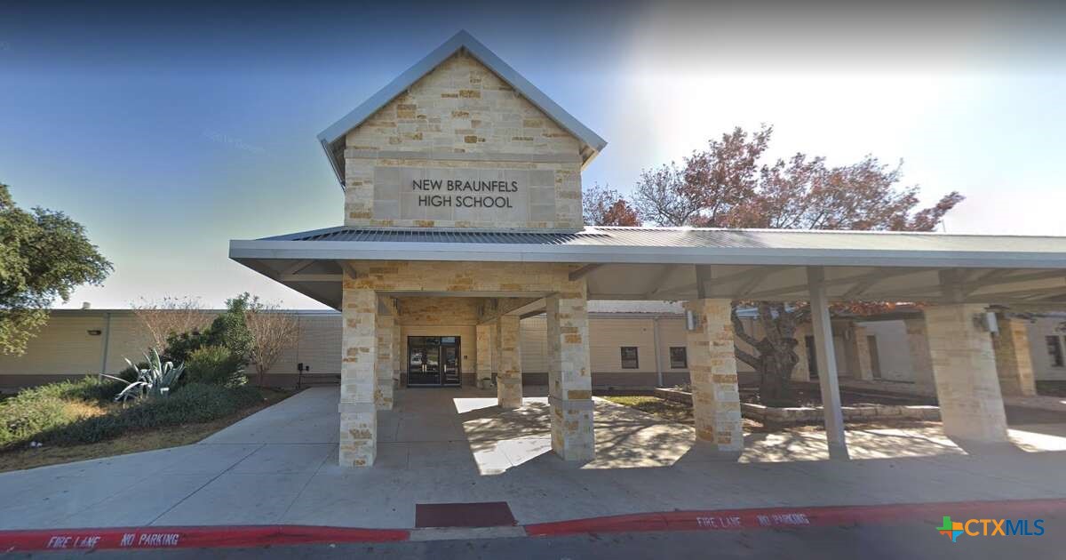 3028 Pike Dr , New Braunfels, TX, 78132 | 543955 | Realty Texas LLC