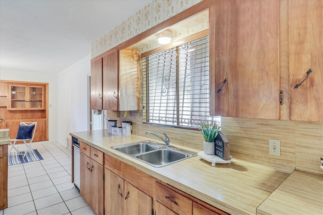 2111 N US HIGHWAY 77 , Robstown, TX, 78380 | 441728 | Realty Texas LLC