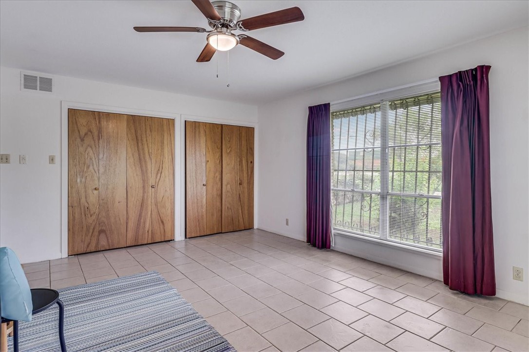2111 N US HIGHWAY 77 , Robstown, TX, 78380 | 441728 | Realty Texas LLC