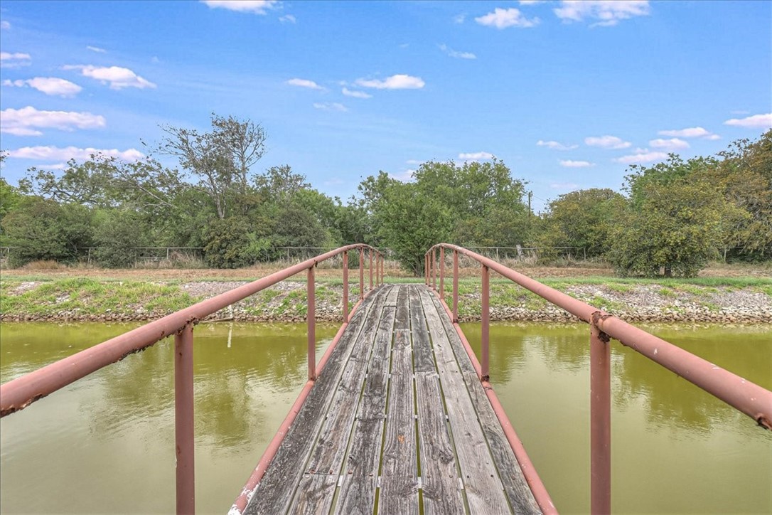 2111 N US HIGHWAY 77 , Robstown, TX, 78380 | 441728 | Realty Texas LLC
