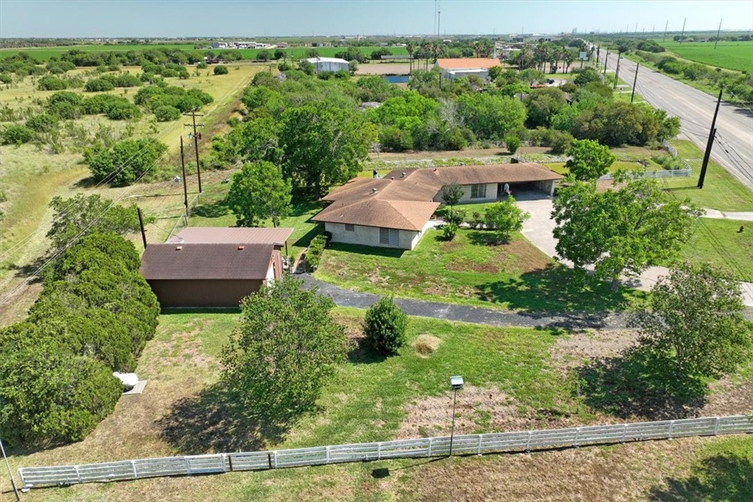 2111 N US HIGHWAY 77 , Robstown, TX, 78380 | 441728 | Realty Texas LLC
