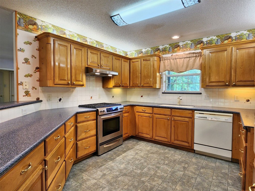 18173 CR 4225 , Frankston, TX, 75763 | 9547359 | Realty Texas LLC