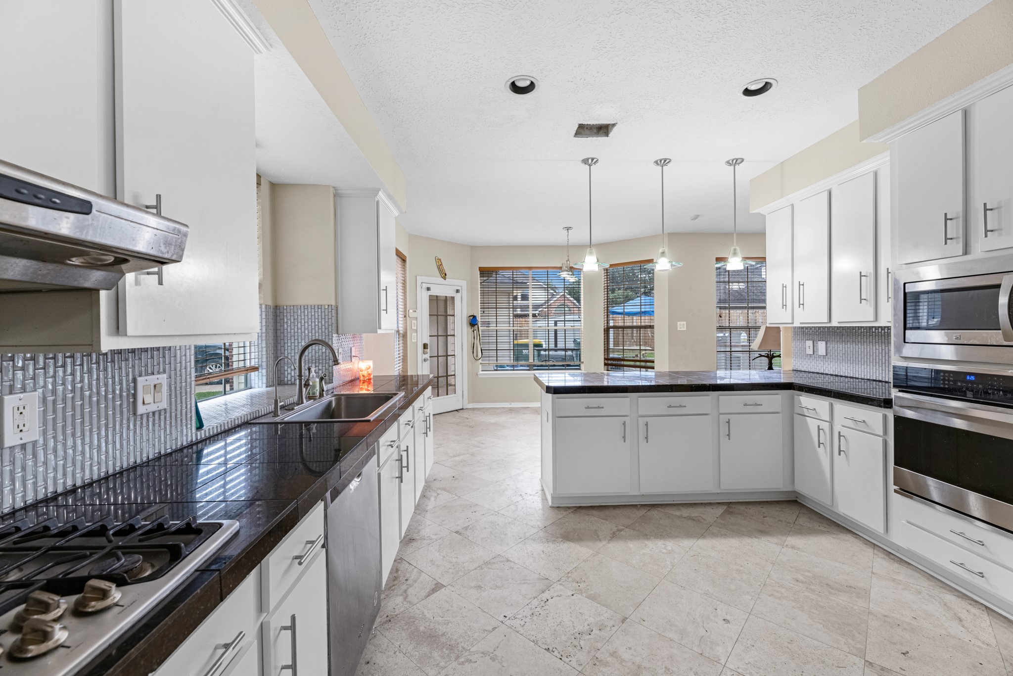 2601 Vermillion Road , Seabrook, TX, 77586 | 23106136 | Realty Texas LLC