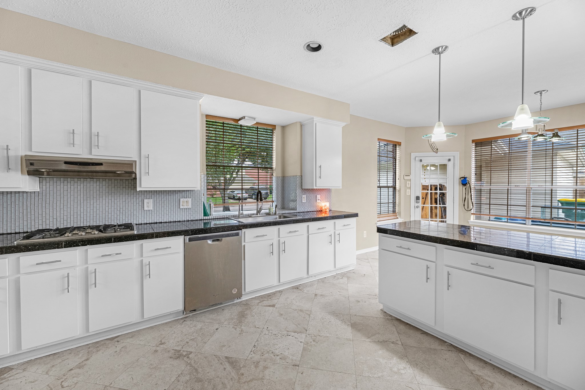 2601 Vermillion Road , Seabrook, TX, 77586 | 23106136 | Realty Texas LLC