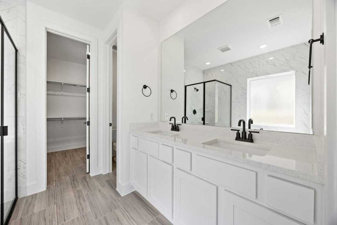 520 Gerona Court , Liberty Hill, TX, 78642 | 6357115 | Realty Texas LLC
