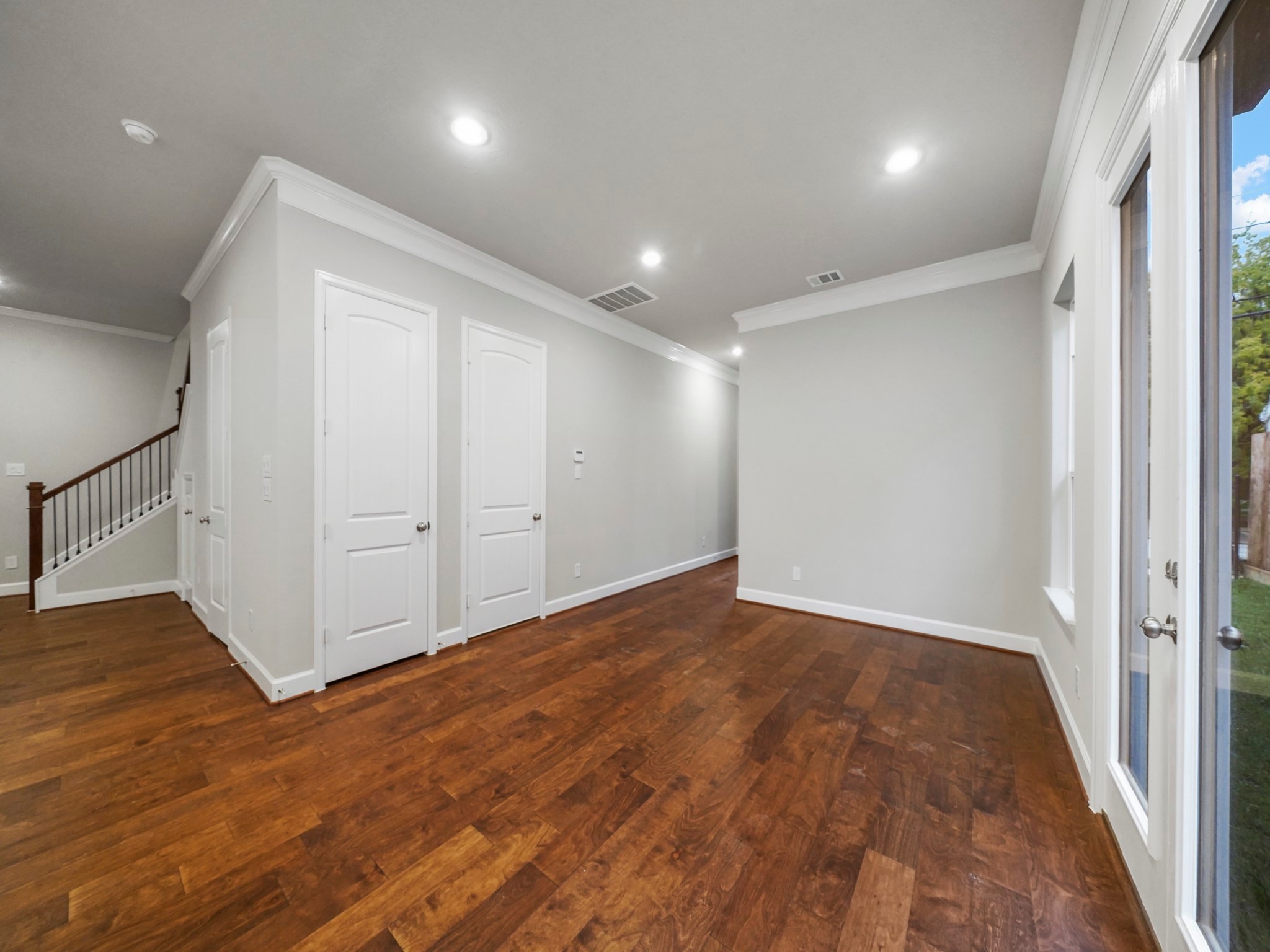 7751 Flowerdale Street , Houston, TX, 77055 | 5735159 | Realty Texas LLC